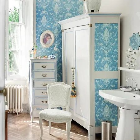 Bed & Breakfast La Maison Charmante *