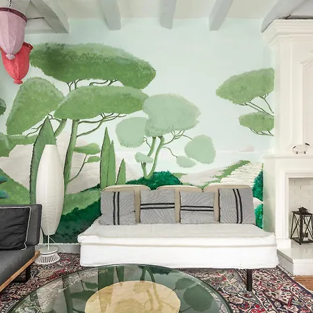 La Maison Charmante Bed & Breakfast *