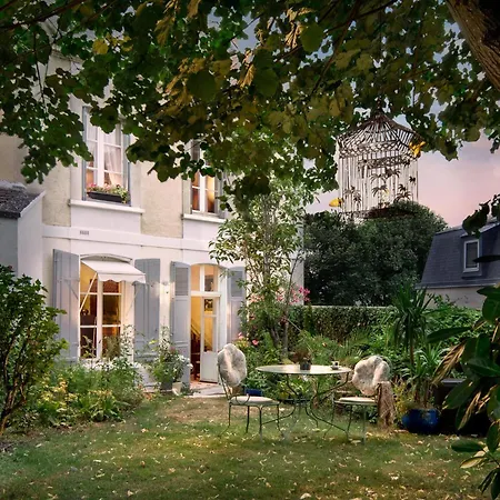 La Maison Charmante