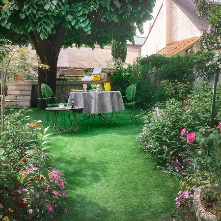 Frühstückspension La Maison Charmante Châtellerault