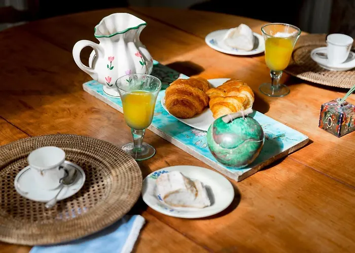 La Maison Charmante Bed & Breakfast