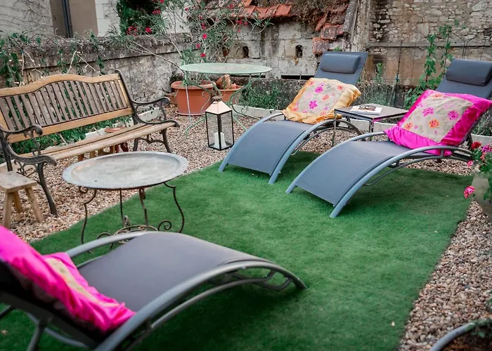 La Maison Charmante 3*