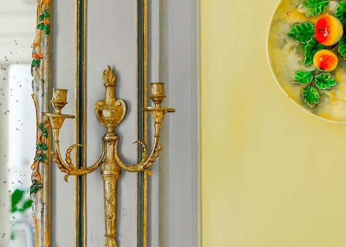 La Maison Charmante Bed & Breakfast