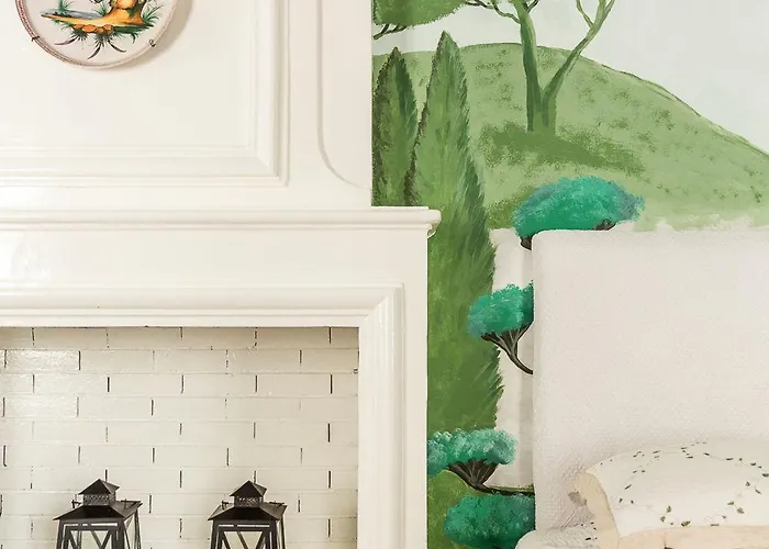 La Maison Charmante Bed & Breakfast 3*